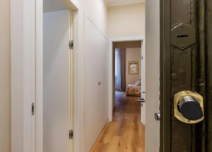 Guesthost - Porta Pia Bright Apartment *